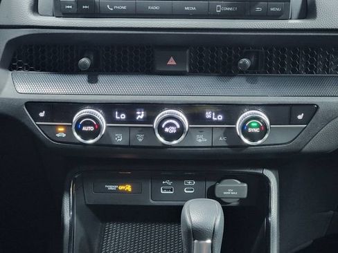Certified 2024 Honda CR-V EX image 20