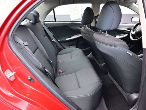 Used 2012 Toyota Corolla S FWD image 31
