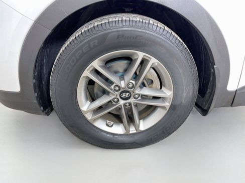 Used 2018 Hyundai Santa Fe Sport w/ 2.4L Value Package 02 AWD/4WD image 28