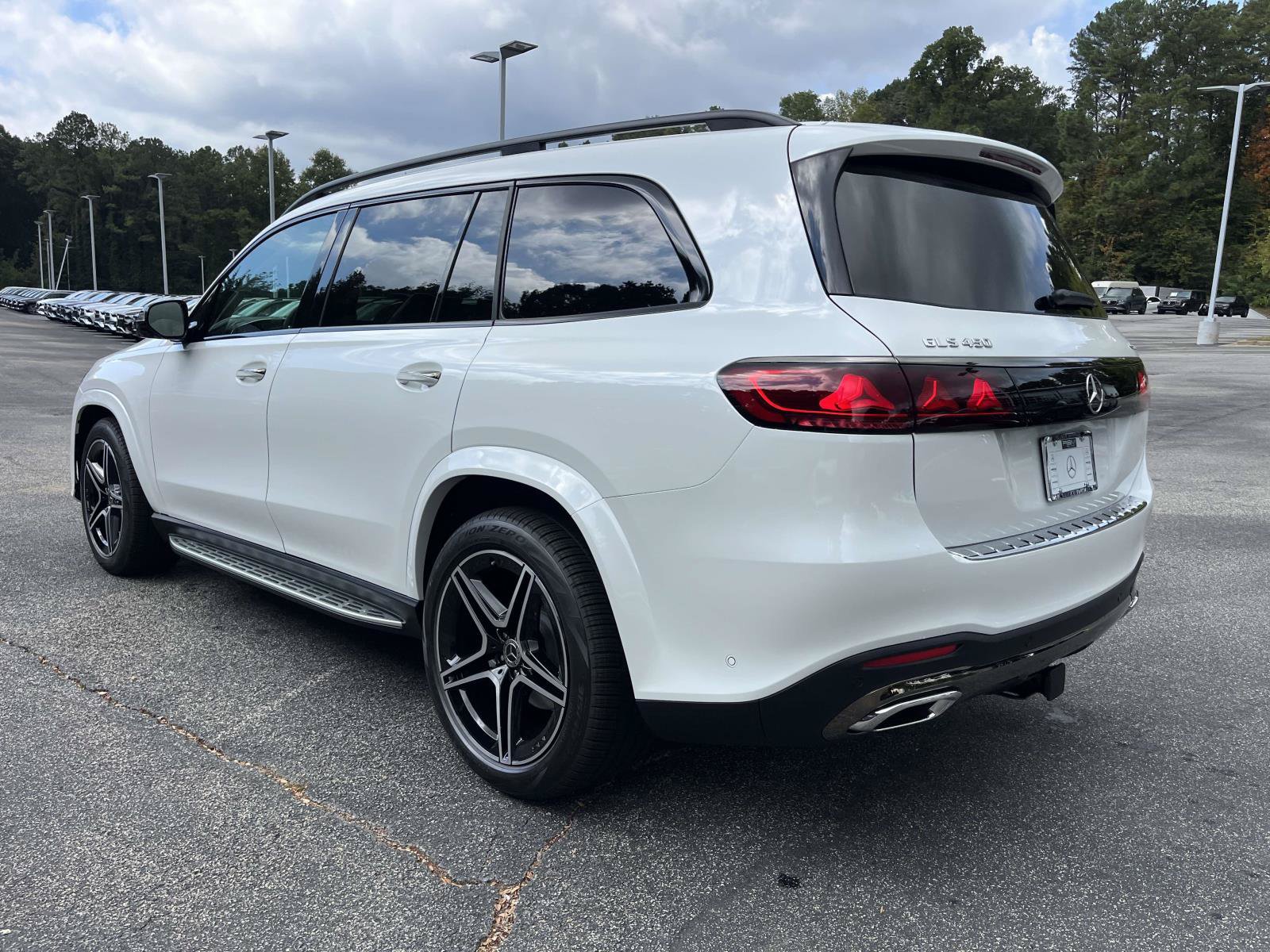 New 2027 Mercedes-Benz GLS 450 4MATIC image 14