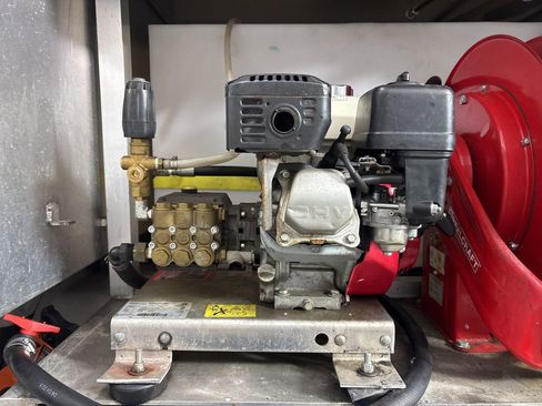 Used 2020 Ford Transit 250 Low Roof image 17