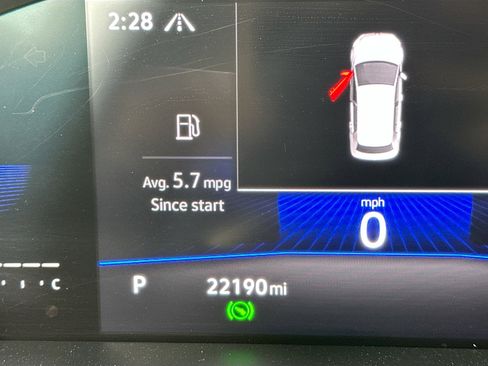 Used 2022 Volkswagen Tiguan S image 12