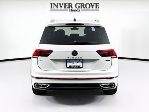 Used 2022 Volkswagen Tiguan SEL R-Line AWD/4WD image 6