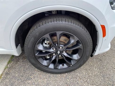 Used 2025 Dodge Durango R/T w/ Blacktop Package AWD/4WD image 17