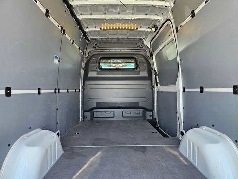 Used 2026 Mercedes-Benz Sprinter 2500 image 17