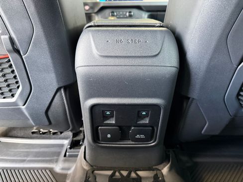 Used 2023 Ford Bronco Raptor AWD/4WD image 27