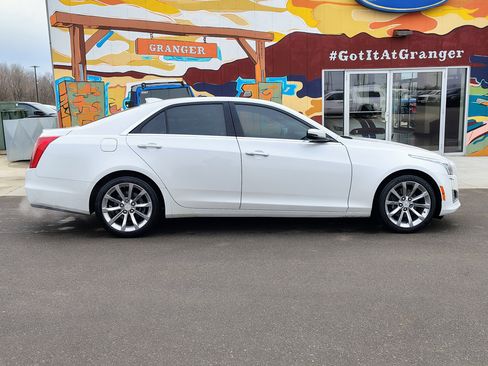 Used 2018 Cadillac CTS Luxury image 7