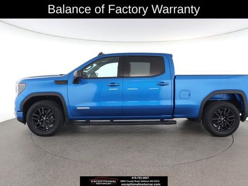 Used 2023 GMC Sierra 1500 Elevation w/ LPO, Elevation Black Package AWD/4WD image 7