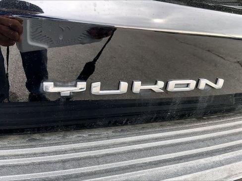 Certified 2021 GMC Yukon Denali w/ Denali Ultimate Package image 9