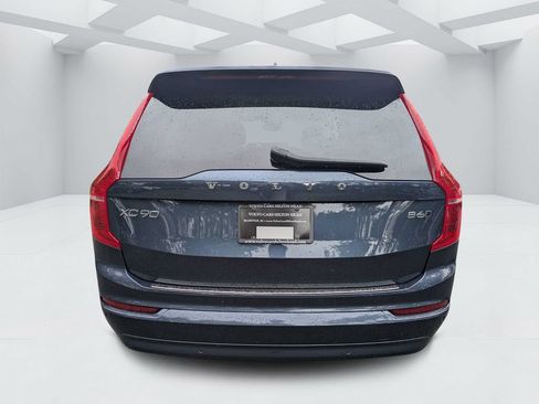 Certified 2023 Volvo XC90 B6 Core w/ Protection Package Premier AWD/4WD image 4
