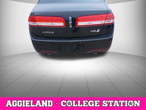 Used 2012 Lincoln MKZ FWD image 3