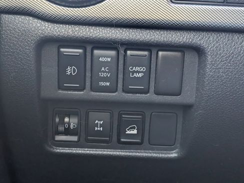 Used 2018 Nissan Titan PRO-4X w/ Pro-4x Utility Package image 7