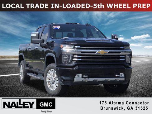 Used 2020 Chevrolet Silverado 2500 High Country w/ Technology Package AWD/4WD image 1