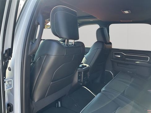 New 2026 RAM 2500 Laramie w/ Night Edition AWD/4WD image 21