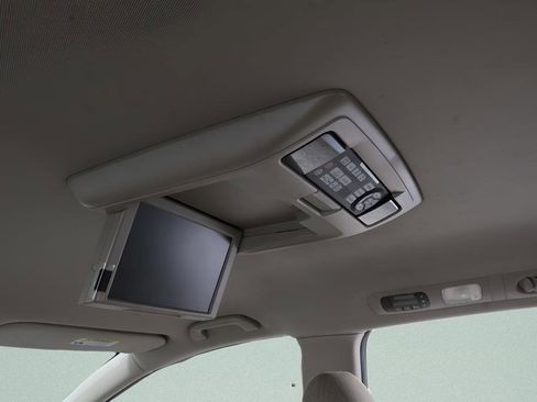 Used 2017 Honda Odyssey SE image 7