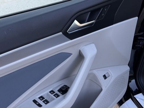 New 2025 Volkswagen Jetta SE image 15