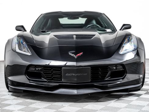 Used 2017 Chevrolet Corvette Z06 RWD image 6