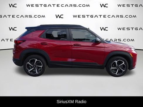 Used 2021 Chevrolet TrailBlazer RS w/ Sun and Liftgate Package image 13