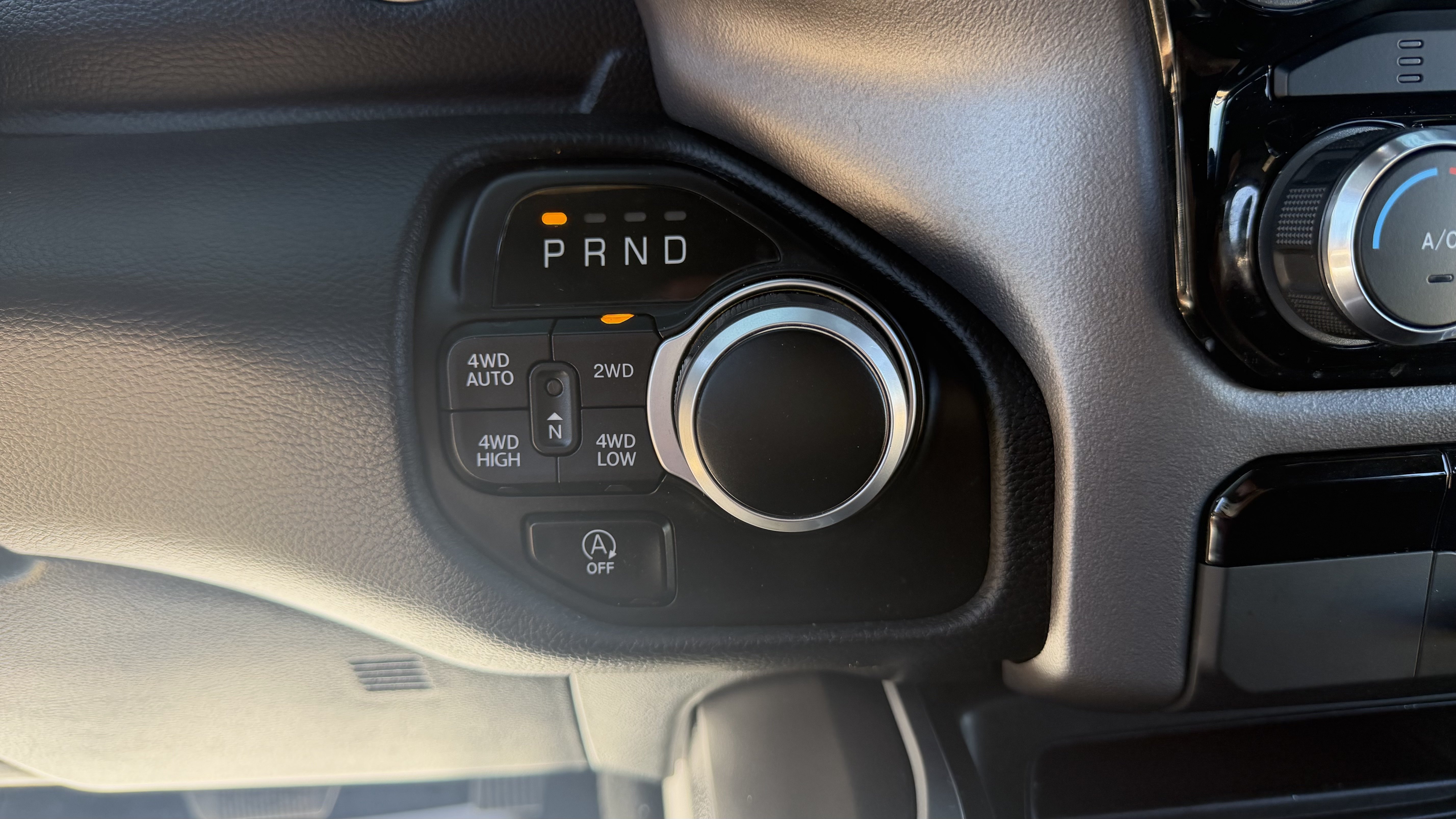 Used 2022 RAM 1500 Big Horn AWD/4WD image 30