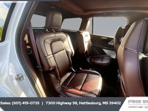 Used 2023 Lincoln Aviator Black Label w/ Dynamic Handling Package AWD/4WD image 20