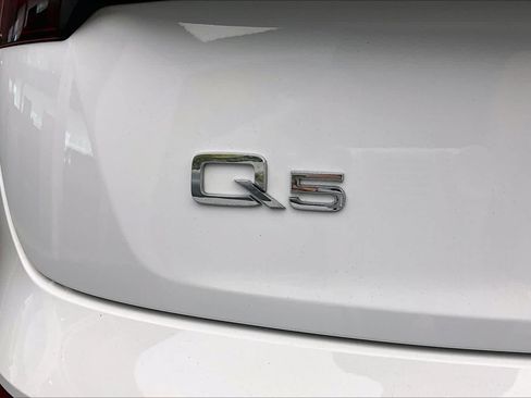 Used 2023 Audi Q5 2.0T Premium w/ Convenience Package AWD/4WD image 33