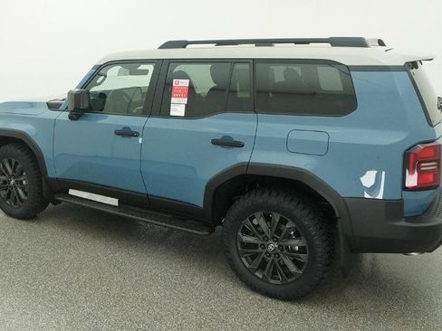 New 2026 Toyota Land Cruiser Base image 17