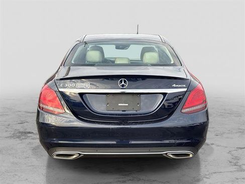 Used 2020 Mercedes-Benz C 300 4MATIC Sedan image 4