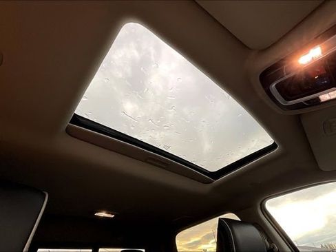 New 2024 RAM 2500 Laramie w/ Bed Utility Group image 25