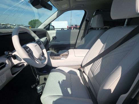 Certified 2026 Hyundai Palisade SEL FWD image 5