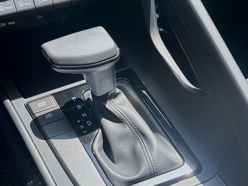 Certified 2026 Hyundai Elantra Sport FWD image 13
