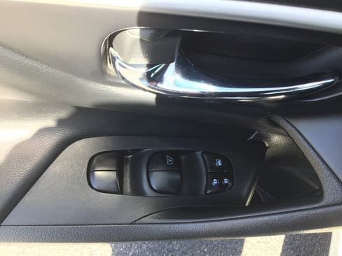 Used 2018 Nissan Altima 2.5 S w/ S Convenience Package FWD image 6