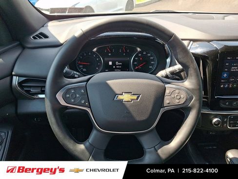 Certified 2023 Chevrolet Traverse LT w/ LT Premium Package AWD/4WD image 24