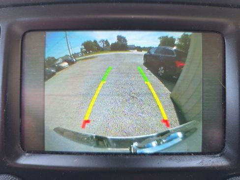 Used 2016 RAM 1500 Express AWD/4WD image 25
