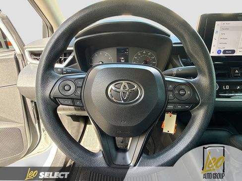 Used 2024 Toyota Corolla LE FWD image 13
