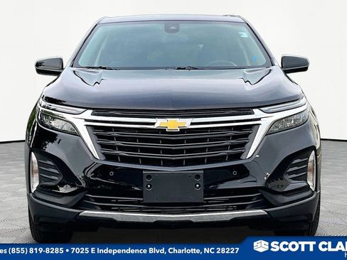 Used 2024 Chevrolet Equinox LT FWD image 2