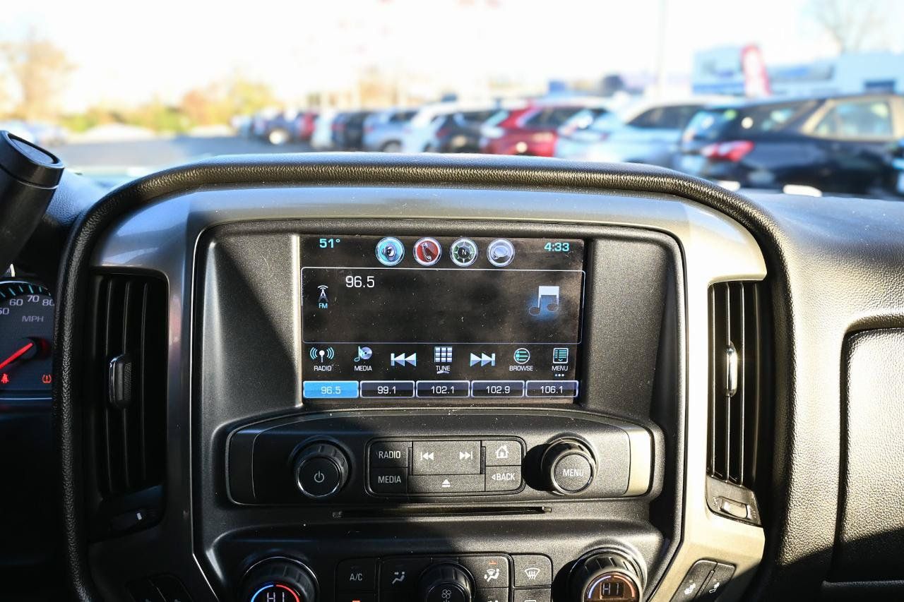 Used 2018 Chevrolet Silverado 1500 LT w/ All Star Edition AWD/4WD image 11