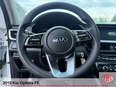 Used 2019 Kia Optima LX FWD image 16