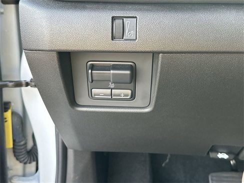 Used 2023 Chevrolet Colorado Z71 w/ Advanced Trailering Package image 17