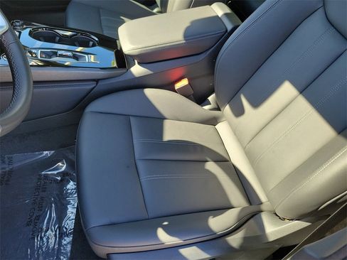 Used 2025 Audi A5 2.0T Premium Plus Sedan w/ Premium Plus image 17