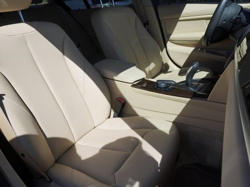 Used 2015 BMW 328i xDrive Sedan AWD/4WD image 24