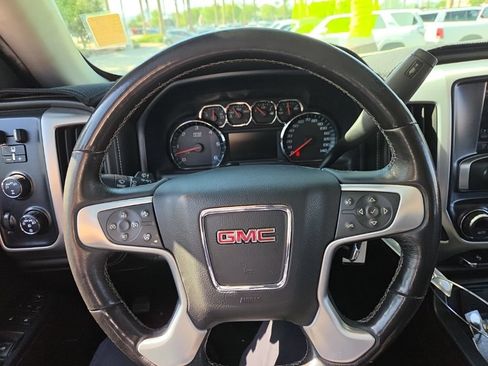 Used 2018 GMC Sierra 1500 SLT AWD/4WD image 11