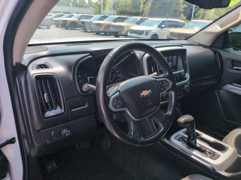 Used 2018 Chevrolet Colorado LT w/ Redline Special Edition RWD image 15