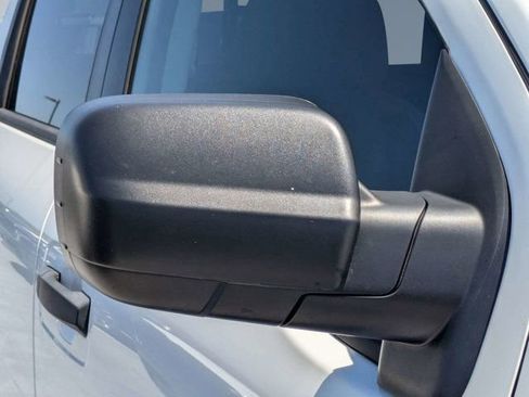 Used 2023 Nissan Titan SV w/ Accessory Utility Package RWD image 10