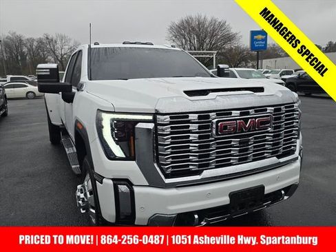 Certified 2024 GMC Sierra 3500 Denali w/ Denali Reserve Package image 11