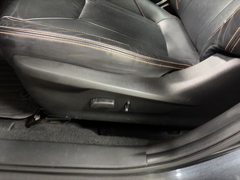 Used 2019 Subaru Crosstrek 2.0i Limited w/ Moonroof Package AWD/4WD image 16