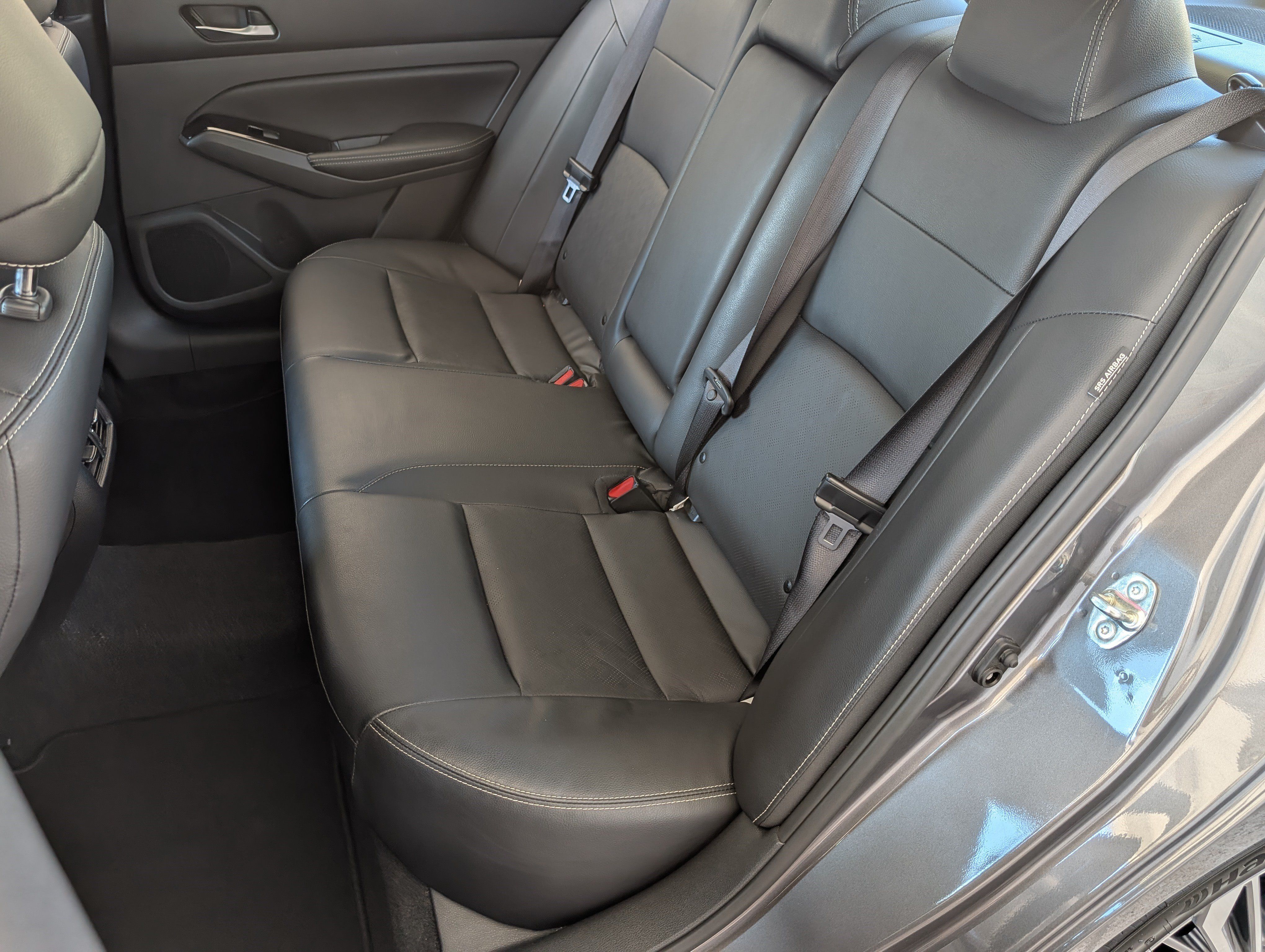 Used 2025 Nissan Altima 2.5 SL FWD image 18