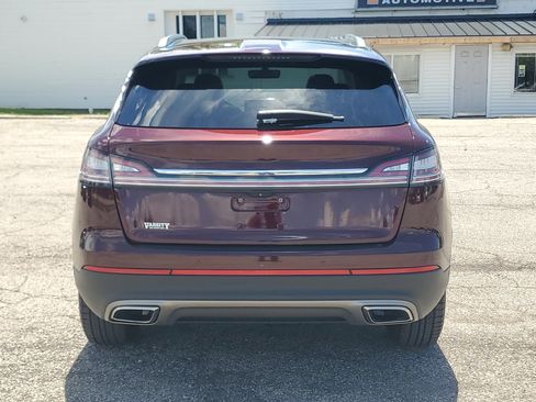 Used 2021 Lincoln Nautilus Reserve AWD/4WD image 5