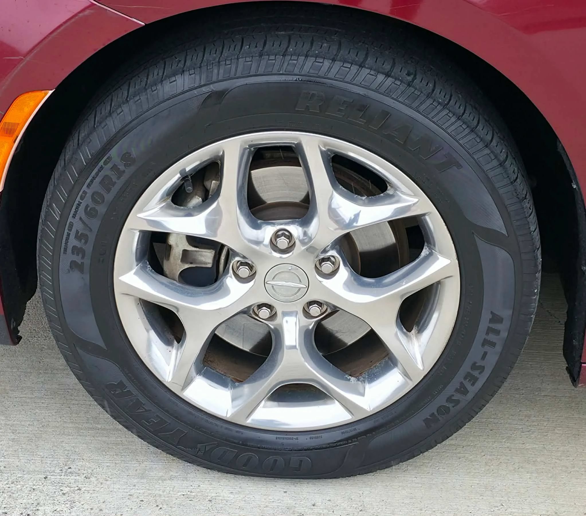 Used 2018 Chrysler Pacifica Limited FWD image 32