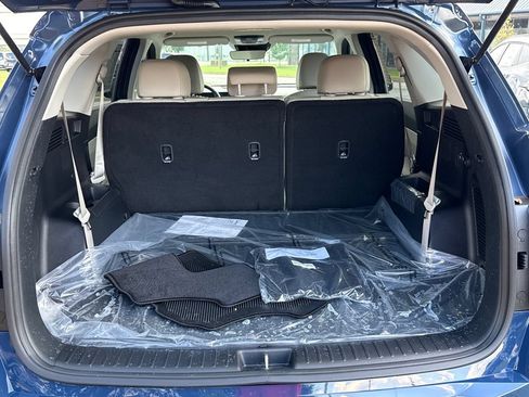 Certified 2025 Kia Sorento S w/ Panoramic Sunroof Package FWD image 18