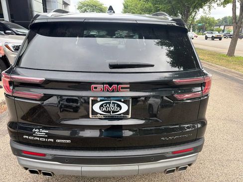 Used 2024 GMC Acadia Elevation AWD/4WD image 5